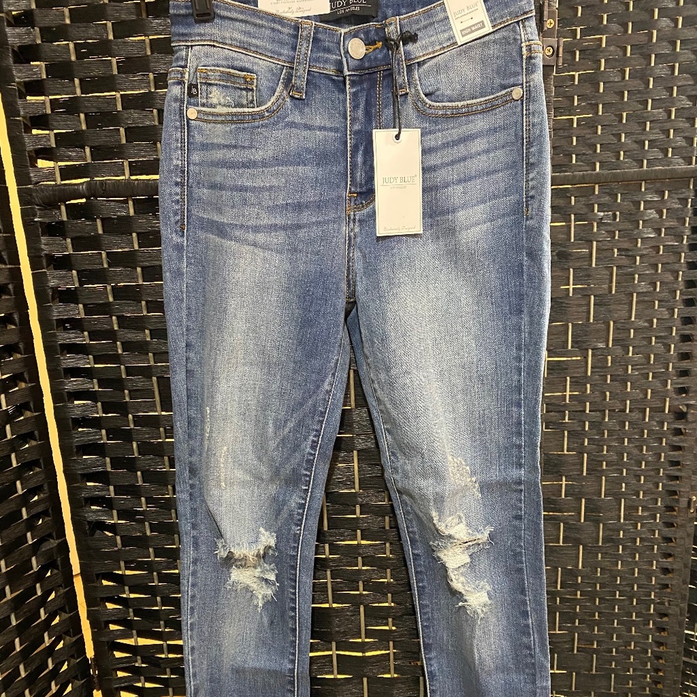 Just Blue high waisted distressed jeans. NWT